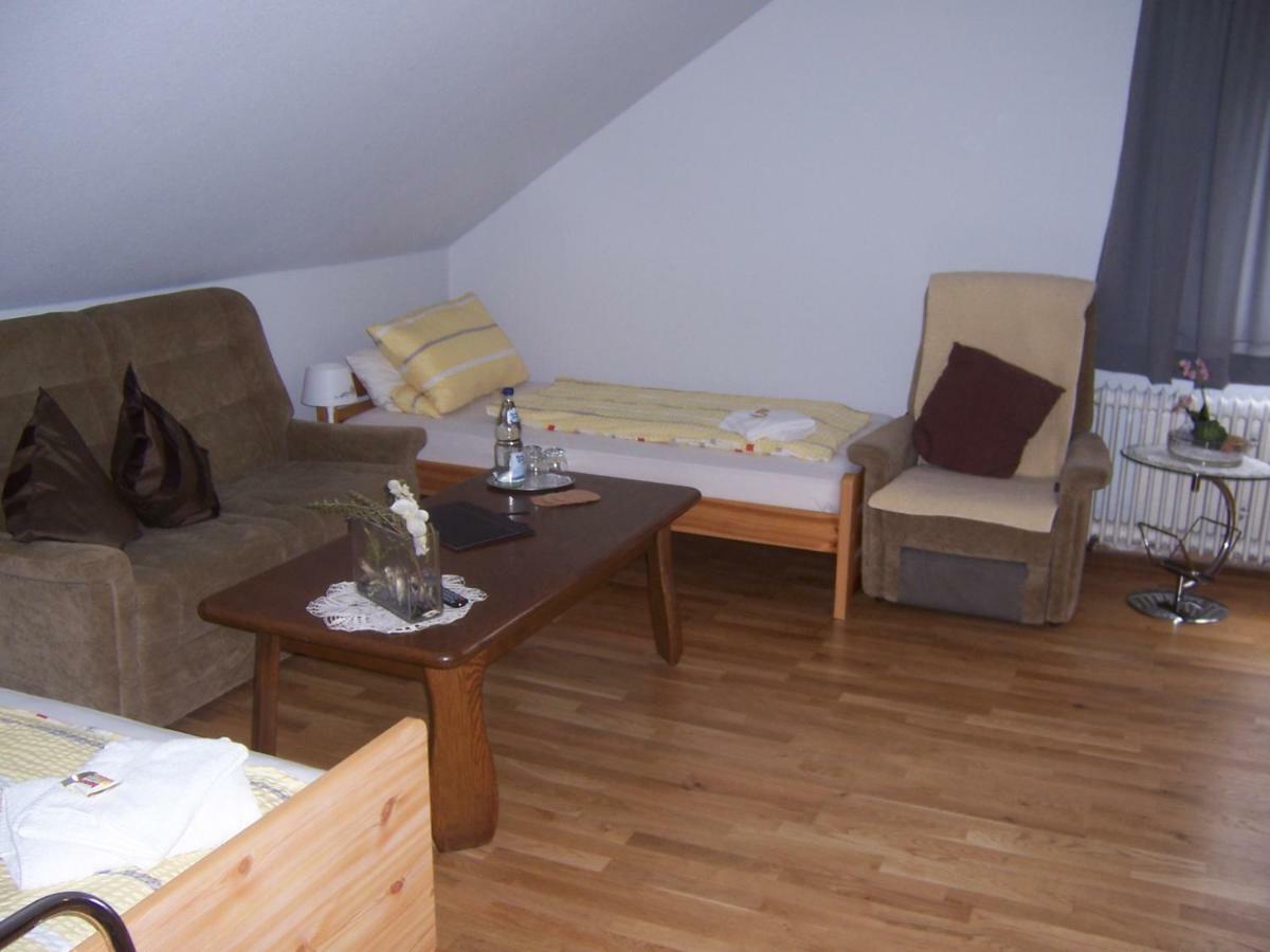 Gaestehaus Schneider Bechtheim Esterno foto